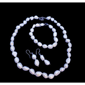 Large Baroque Pearl Jewelry Set Necklace Bracelet Earrings Hand Knotted Gift